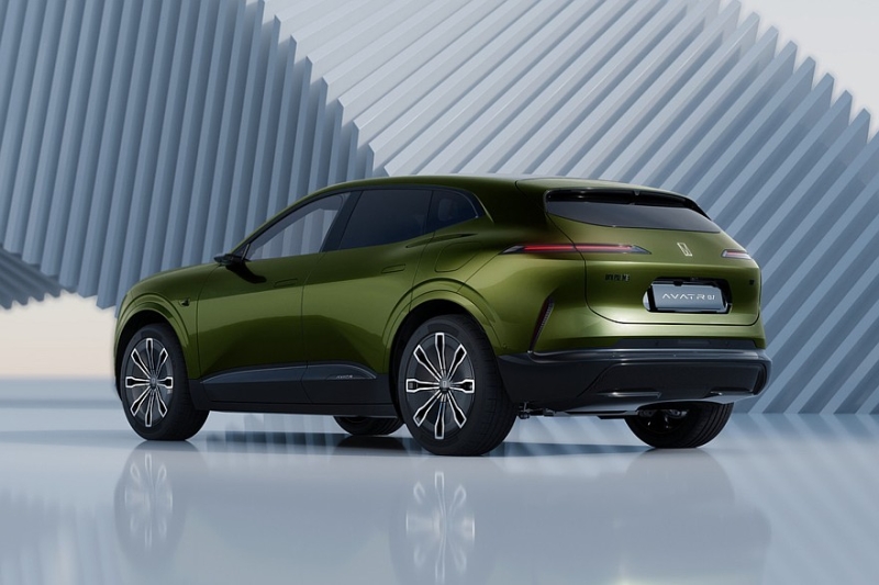 Младший кроссовер Avatr 07 от Changan встал на конвейер
