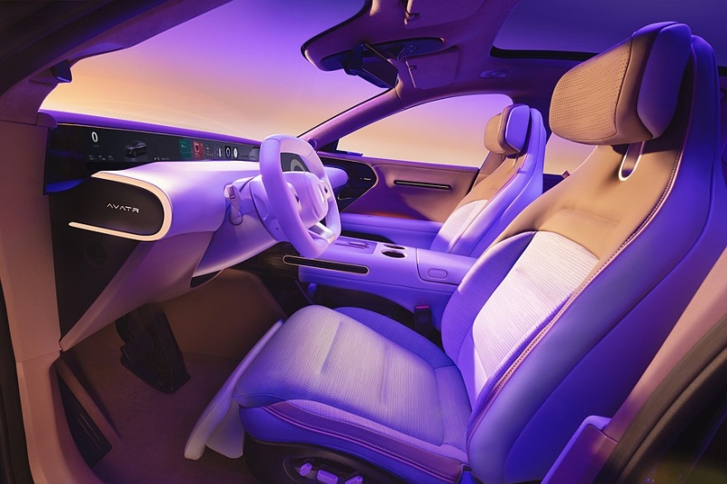 Младший кроссовер Avatr 07 от Changan встал на конвейер